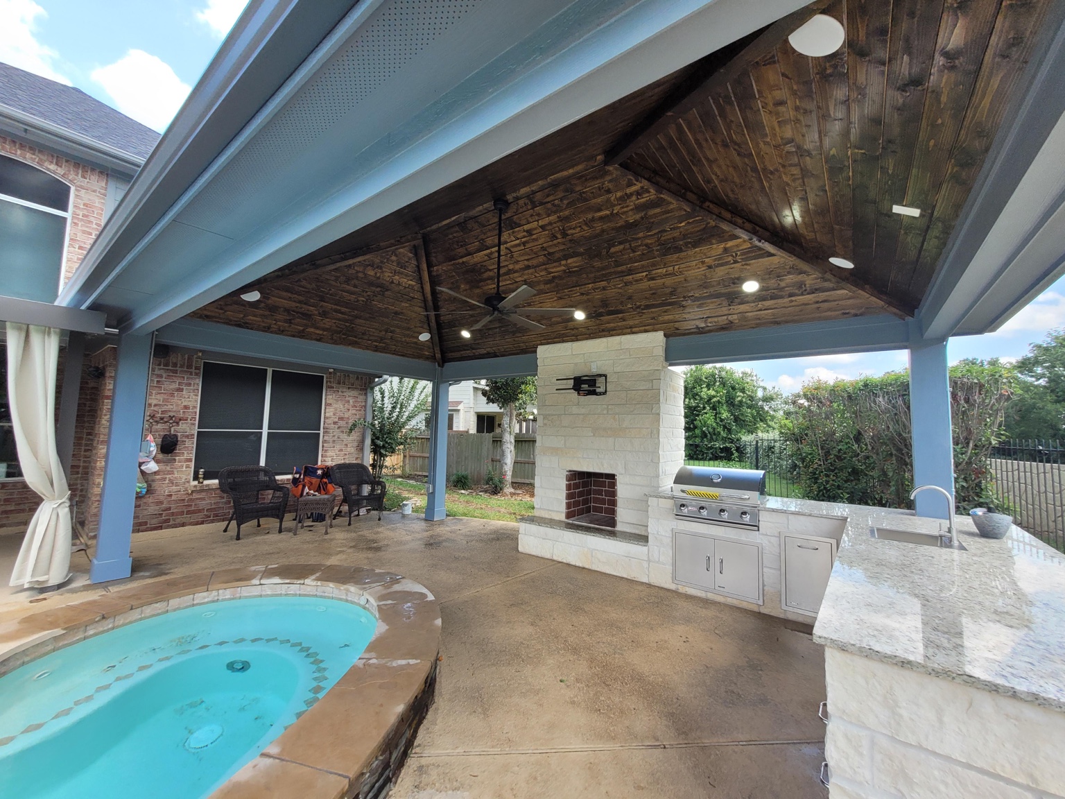 Outdoor kitchen project photo 3